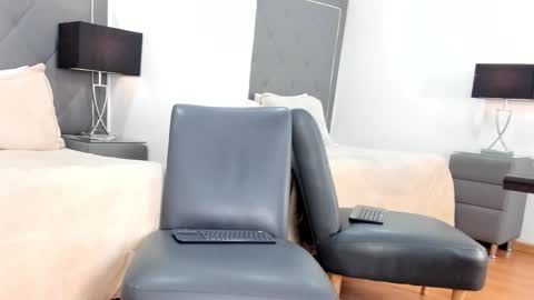 Snapshot of karolwest_ chatting on February 2026 11:37:01 AM karolwest_ online show from February 2026 11:37:01 AM