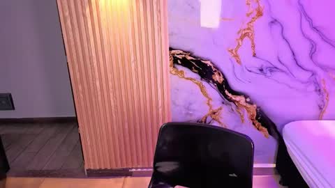 Snapshot of karolyn_rousse chatting on February 2026 12:35:02 PM karolyn online show from February 2026 12:35:02 PM