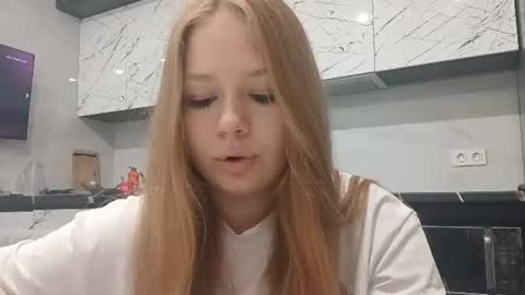 Snapshot of karrichaconas chatting on June 2026 12:32:02 AM Karina online show from June 2026 12:32:02 AM
