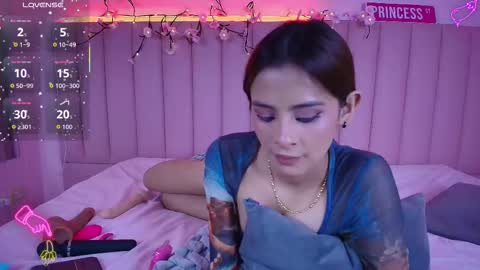 Greta Brown online show from November 2025 08:18:01 PM