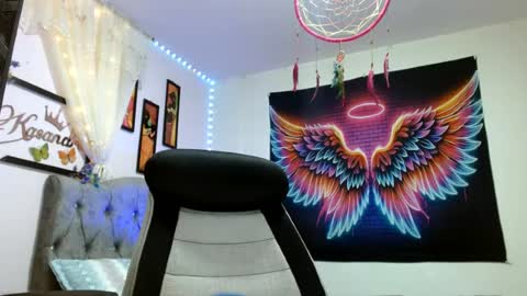 kasandra online show from June 2026 02:05:01 AM