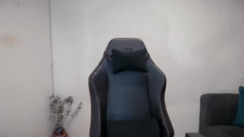 Kasandra Mature online show from September 2025 05:55:02 AM