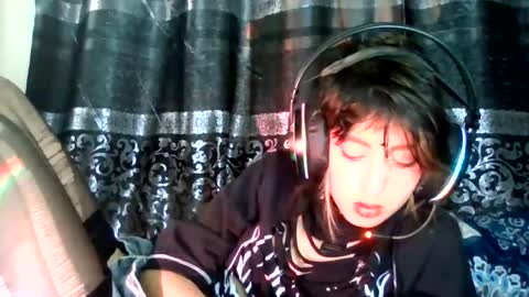 kasskittenboy30 online show from June 2026 05:37:01 PM