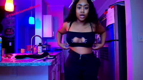 BriannaBrave online show from October 2025 01:20:01 AM