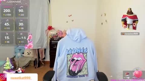 Kat       online show from December 2024 10:55:02 PM