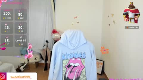 Kat       online show from February 2025 06:46:01 PM