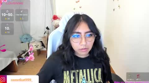 Kat       online show from February 2025 04:07:01 PM