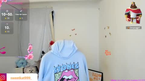 Kat       online show from February 2025 06:43:01 PM