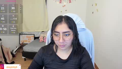 Kat       online show from September 2025 12:54:01 AM