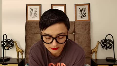 kat paradisse online show from September 2025 07:37:01 PM