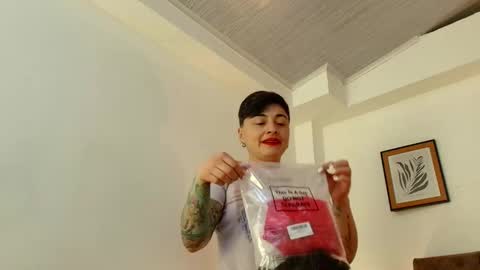 kat paradisse online show from January 2026 12:18:01 PM