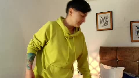 kat paradisse online show from April 2026 11:47:01 AM