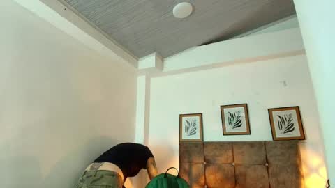 Snapshot of kat_paradisse chatting on May 2026 11:51:02 AM kat paradisse online show from May 2026 11:51:02 AM