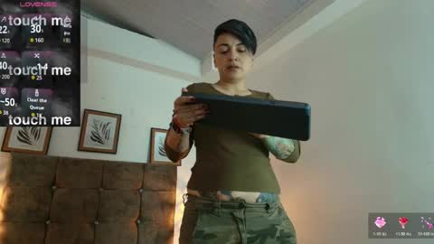 Snapshot of kat_paradisse chatting on June 2026 11:46:02 AM kat paradisse online show from June 2026 11:46:02 AM