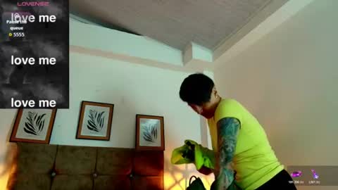 Snapshot of kat_paradisse chatting on June 2026 11:41:02 AM kat paradisse online show from June 2026 11:41:02 AM