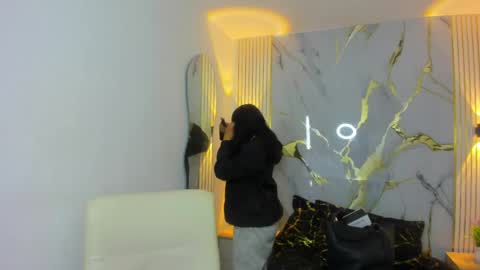 kataleya_bella online show from April 2026 03:51:02 PM
