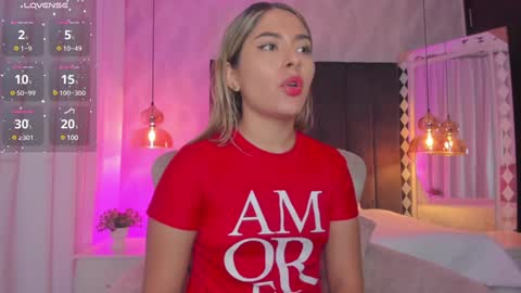 Kat online show from December 2024 11:57:02 AM