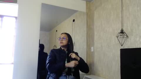 Katalina online show from November 2025 01:11:01 PM