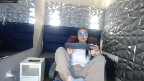 Snapshot of katalina07 chatting on February 2026 05:18:02 PM Katalina online show from February 2026 05:18:02 PM