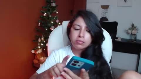 Katalina online show from December 2024 02:04:01 AM