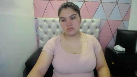 katalina santana25 online show from April 2026 06:49:02 PM