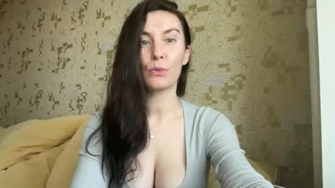 KatalinaQE online show from April 2026 06:03:02 AM