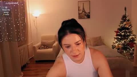 kate124680 online show from January 2026 06:22:02 PM