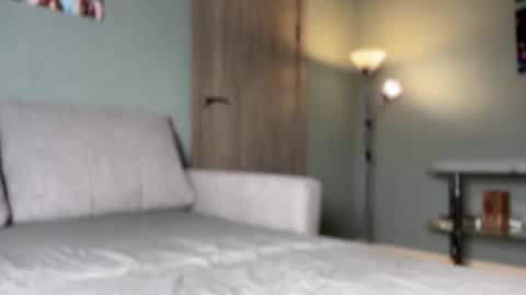 Kate online show from March 2025 07:30:02 AM