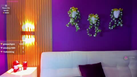 Snapshot of kate_amaretto chatting on December 2024 11:25:01 PM Kate online show from December 2024 11:25:01 PM