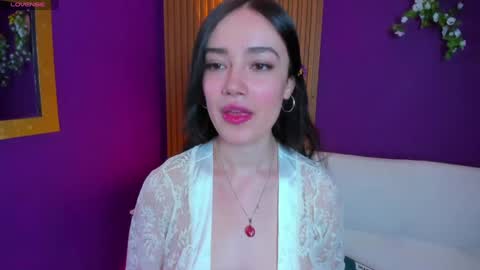 Snapshot of kate_amaretto chatting on December 2024 07:37:02 PM Kate online show from December 2024 07:37:02 PM