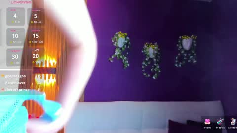 Snapshot of kate_amaretto chatting on December 2024 11:26:02 PM Kate online show from December 2024 11:26:02 PM