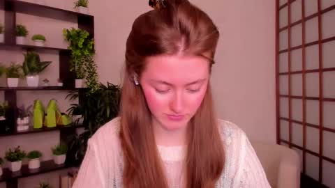 Kate online show from September 2025 02:24:01 AM