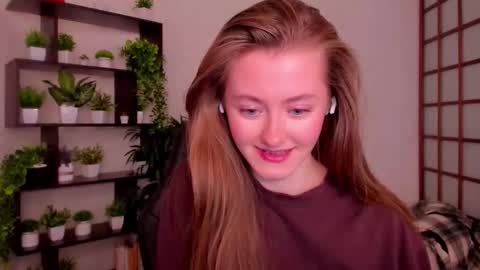 Kate online show from October 2025 03:01:02 AM