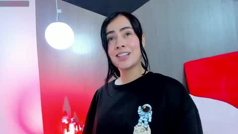 Kate Evans online show from July 2026 08:01:01 PM