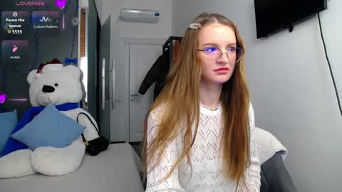 .Be kind and gentle with me and I will do my best for you.   online show from January 2025 08:10:02 AM