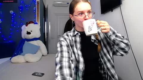 .Be kind and gentle with me and I will do my best for you.   online show from January 2025 07:52:02 AM