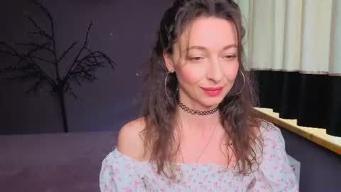 Snapshot of kate_millersi chatting on June 2026 11:25:01 AM Kare online show from June 2026 11:25:01 AM