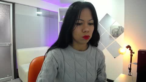 Kate  online show from March 2025 11:48:01 AM