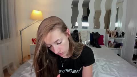 kate_redgar online show from December 2024 06:31:01 PM