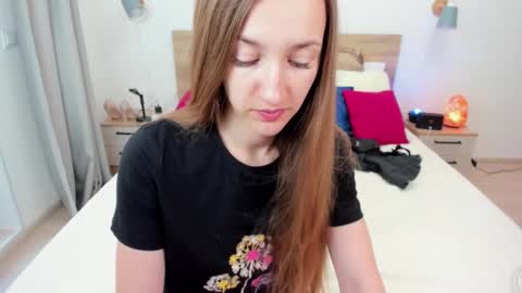 kate_redgar online show from September 2025 01:38:01 PM