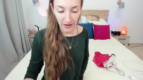 kate_redgar online show from October 2025 03:54:01 PM