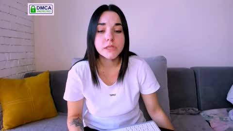 KATE online show from September 2025 04:56:01 AM