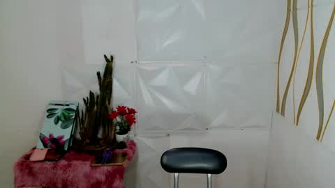 Kate online show from December 2024 06:44:01 AM