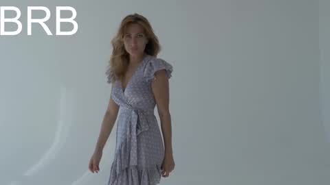 Therapist online show from February 2025 02:26:01 AM