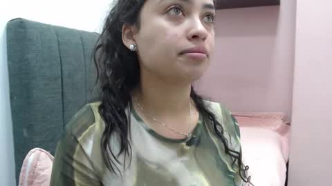 Kari online show from September 2025 01:22:02 PM