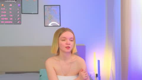 Snapshot of katebunnys chatting on February 2026 07:05:01 AM katebunnys online show from February 2026 07:05:01 AM