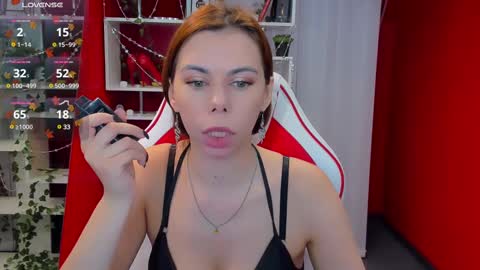 Kate online show from March 2025 05:17:02 PM