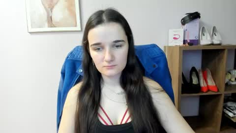 Kate  online show from April 2026 07:07:01 AM