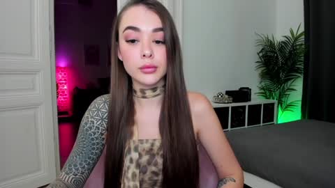 Kate new profile same me undercostruction online show from December 2024 05:44:01 PM