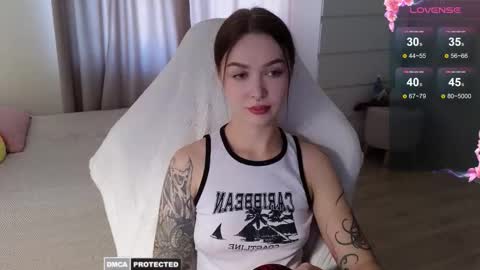 Im Kate  online show from September 2025 12:16:02 PM